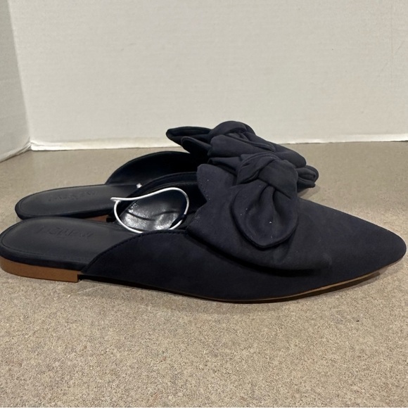 J. Crew Factory Shoes - J. Crew Factory Size 7 Elegant Black/Navy Bow Mules Slides NWOT
